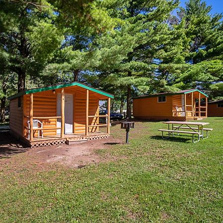 Plymouth Rock Camping Resort Basic Cabin Elkhart Lake Kültér fotó